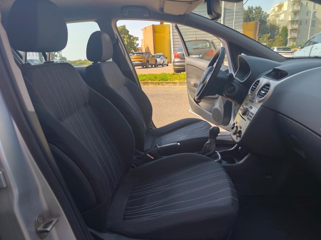 Opel Corsa 1.2 Benz 5 porte euro 4