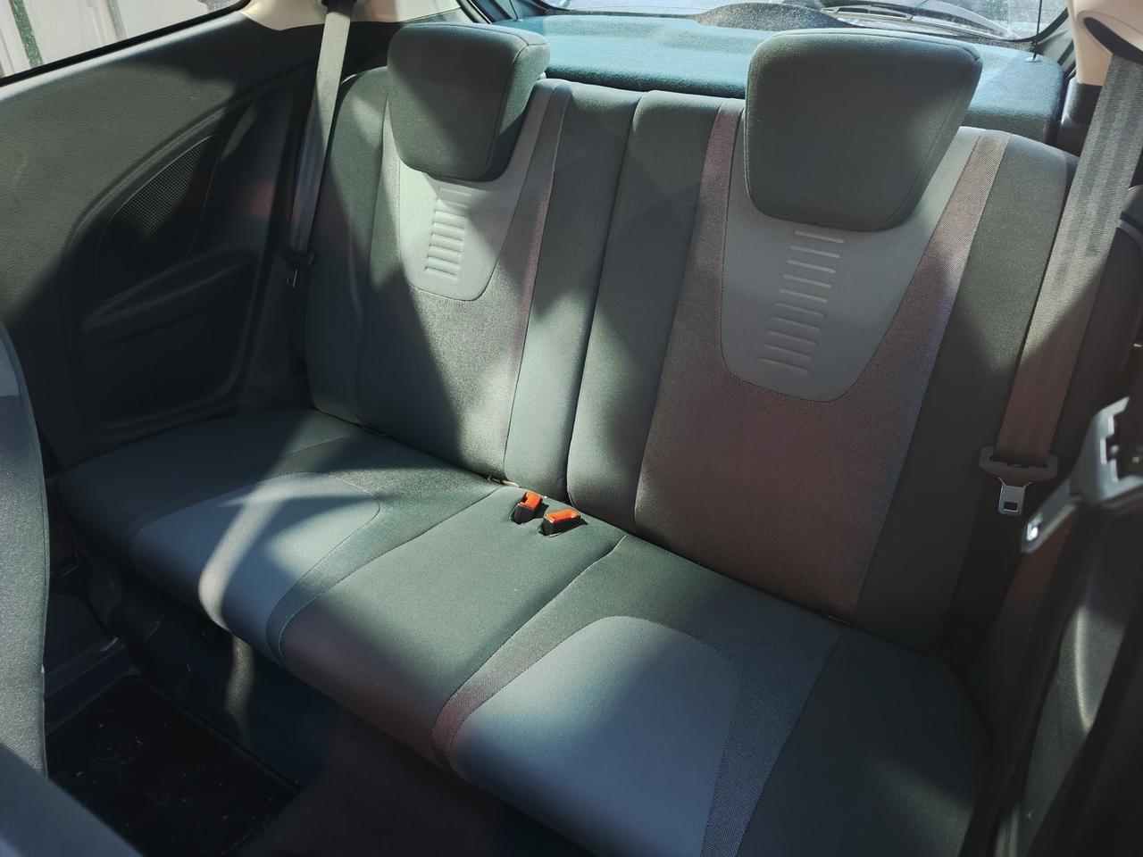 Ford Ka 1.2 8V 69CV Titanium