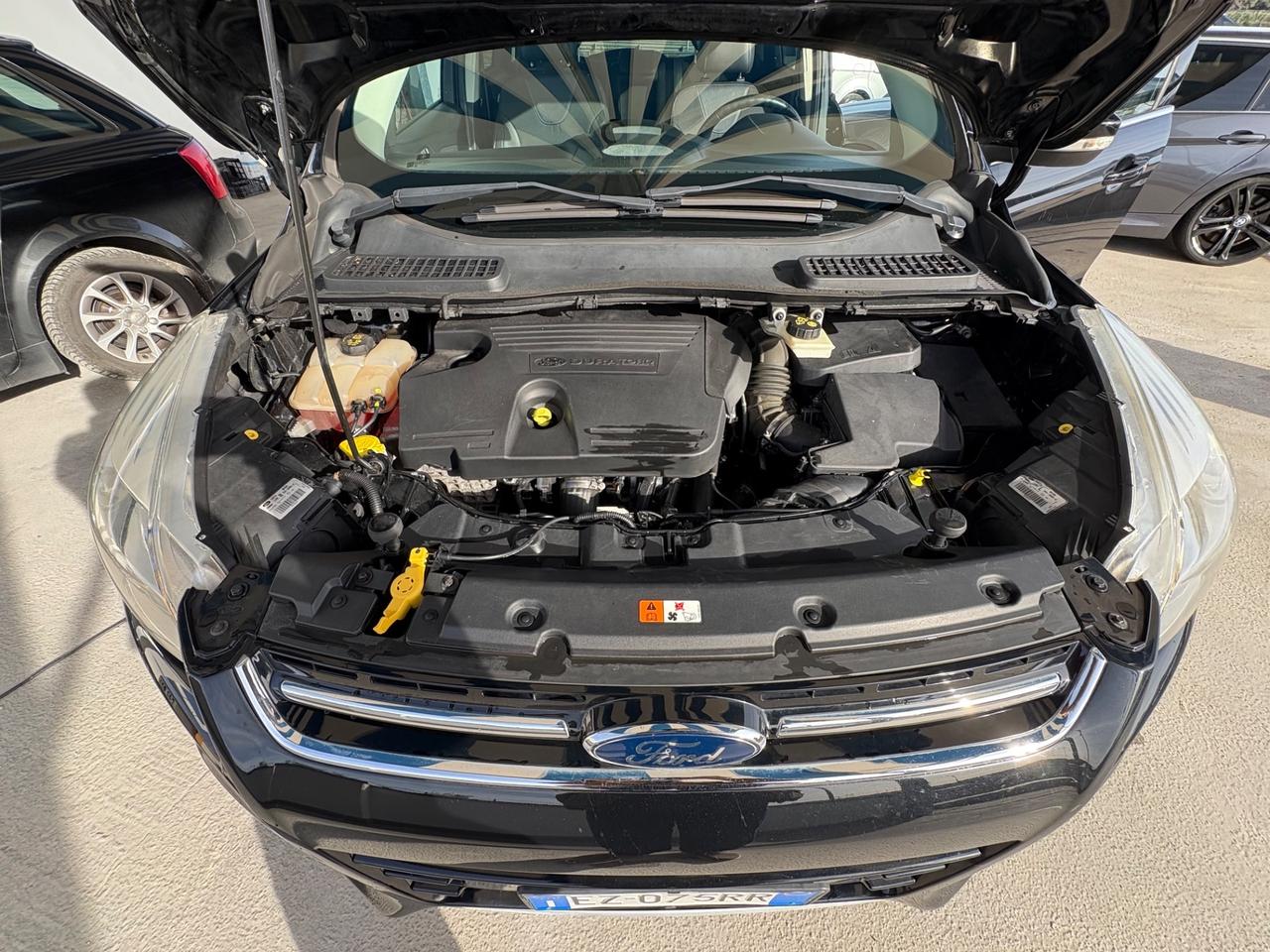 Kuga 2.0 TDCI 150 CV 2WD Titanium TETTO APRIBILE!