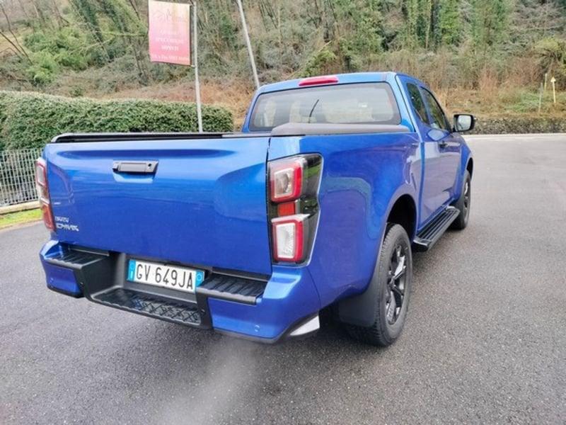 Isuzu D-Max N60 D-MaX N60 1.9 Space Cab FF 4X4 A/T con Shutter Lid!!