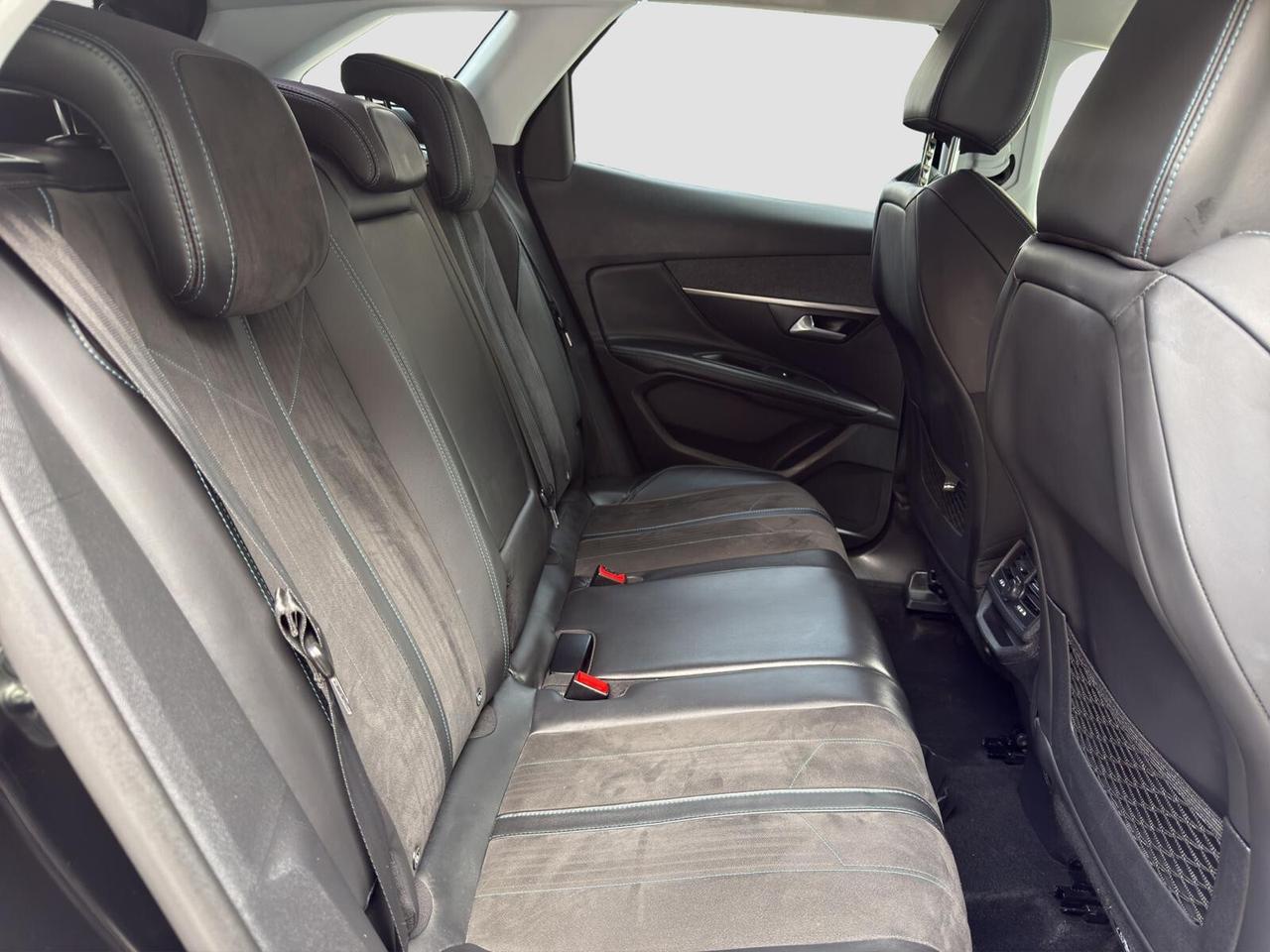 Peugeot 3008 1.6 bluehdi 120cv Crossway 2018