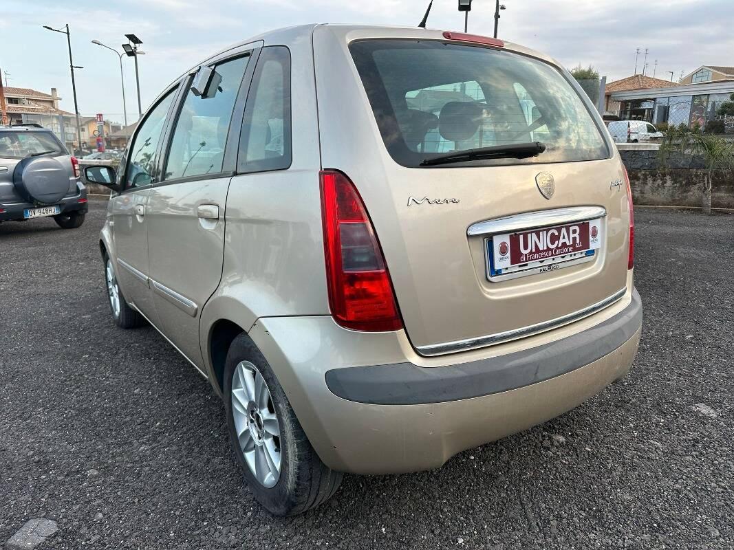Lancia Musa 1.3 mjt Platino