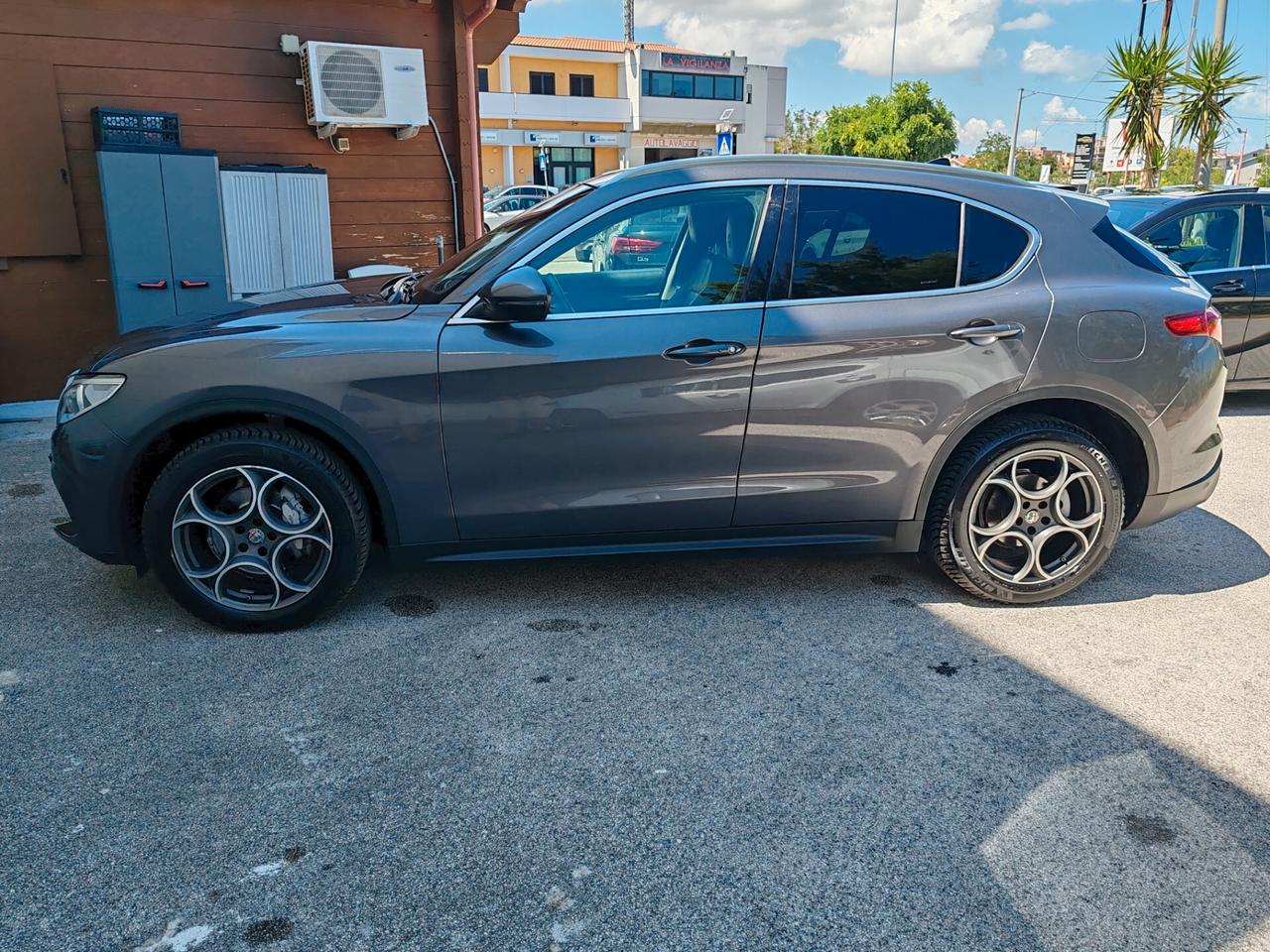 Alfa Romeo Stelvio 2.2 Turbodiesel 210 CV AT8 Q4 Executive
