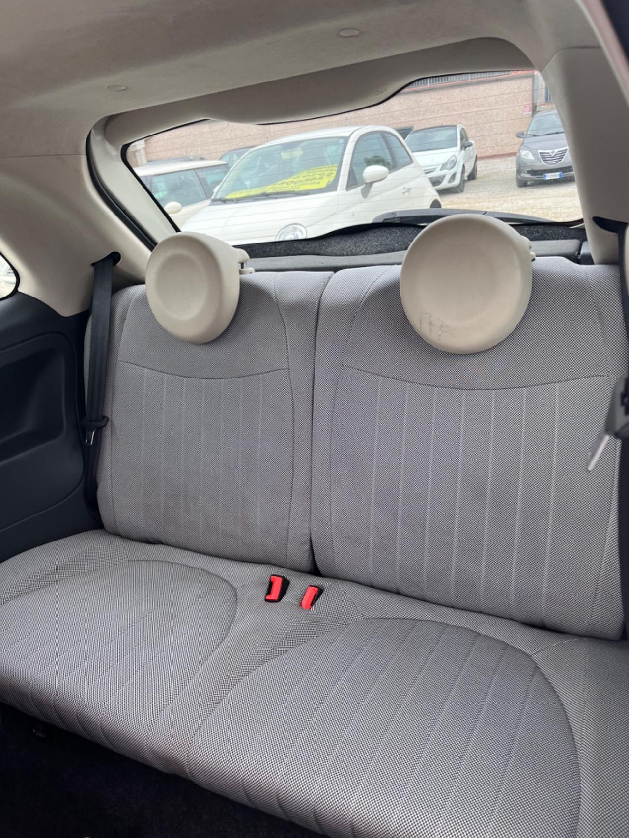 Fiat 500 1.3 Multijet Lounge 2010 120000 km PERLA