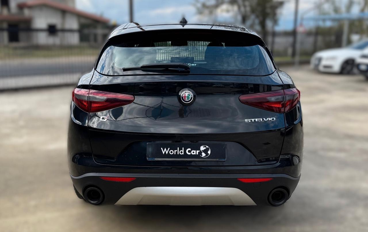 Alfa Romeo Stelvio 2.2 Turbodiesel 190 CV AT8 Q4 Executive