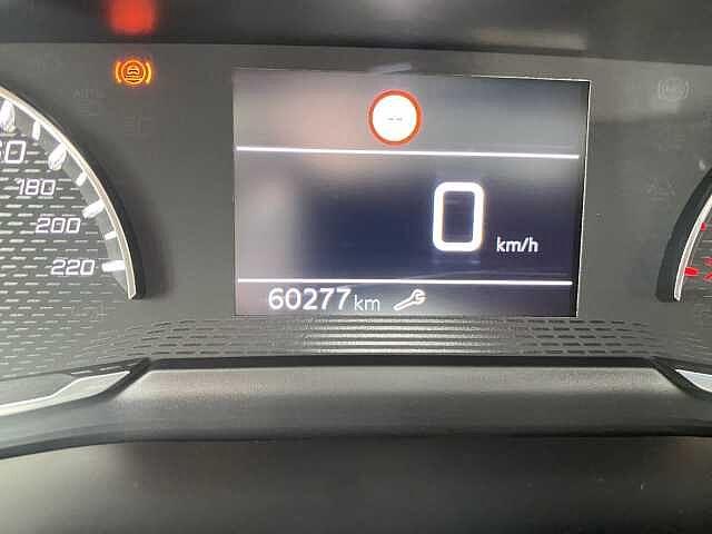 Peugeot 2008 PureTech 100 S&S Allure
