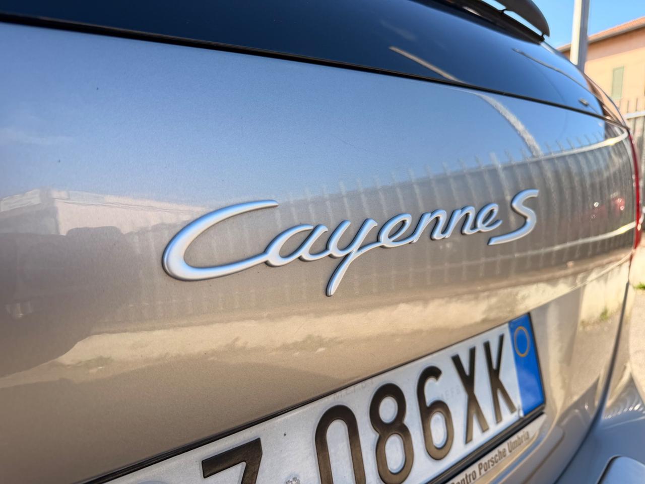 Porsche Cayenne 4.8 S
