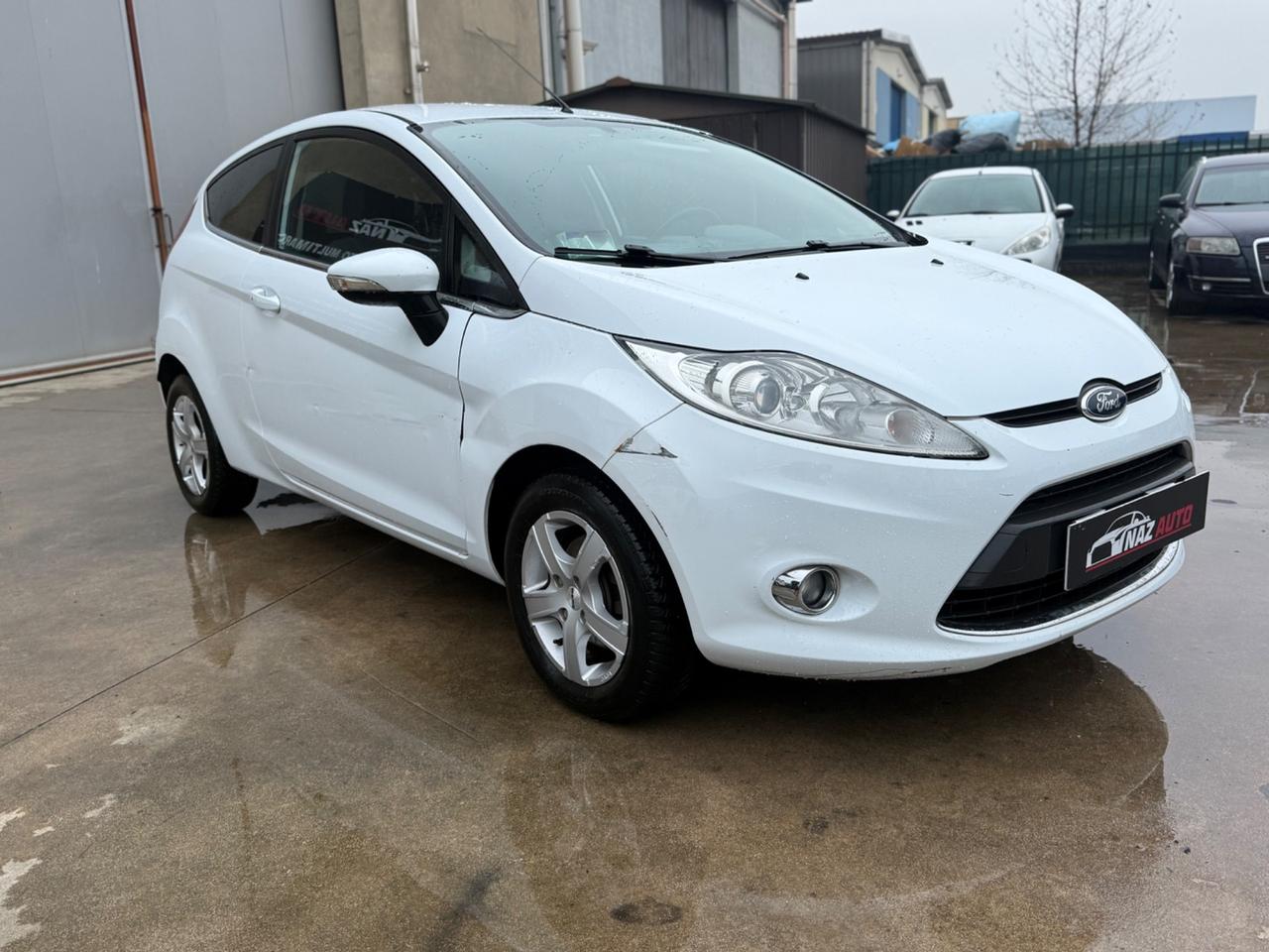 Ford Fiesta 1.2 82CV 3 porte Titanium