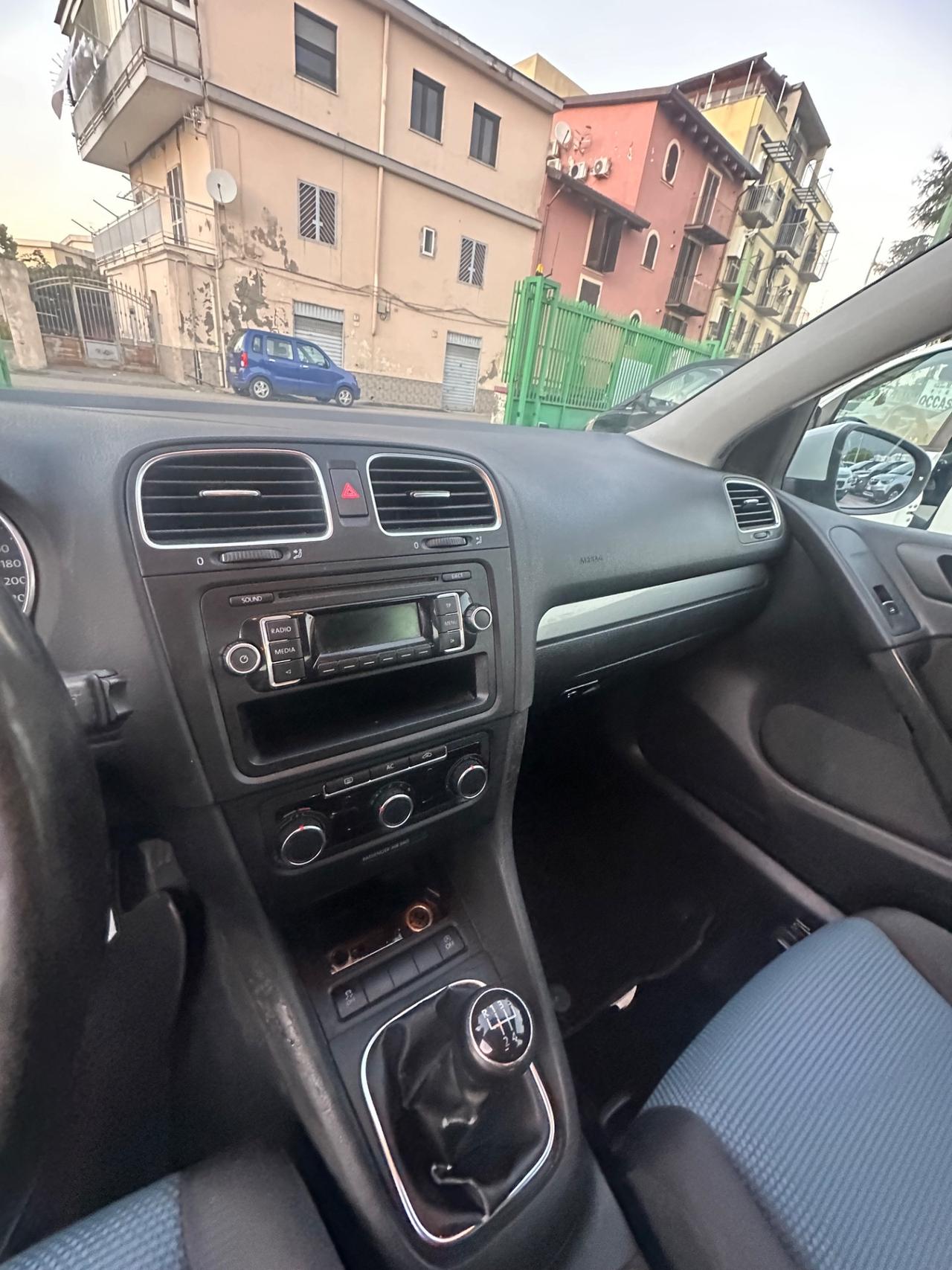 Volkswagen Golf 1.6 TDI DPF 5p. BlueMotion