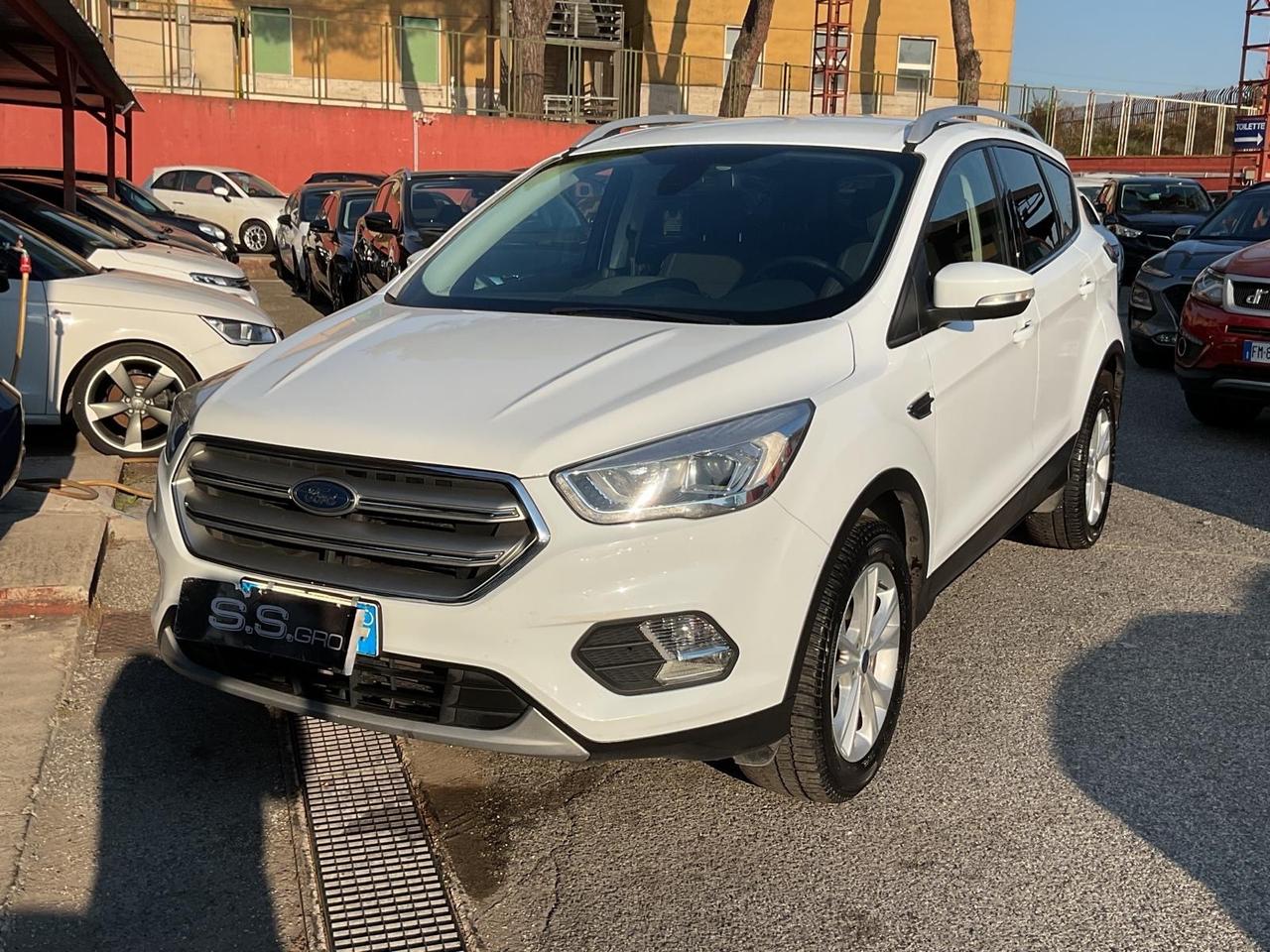 Kuga 1.5 TDCI 120 CV-2WD-titanium-unipro