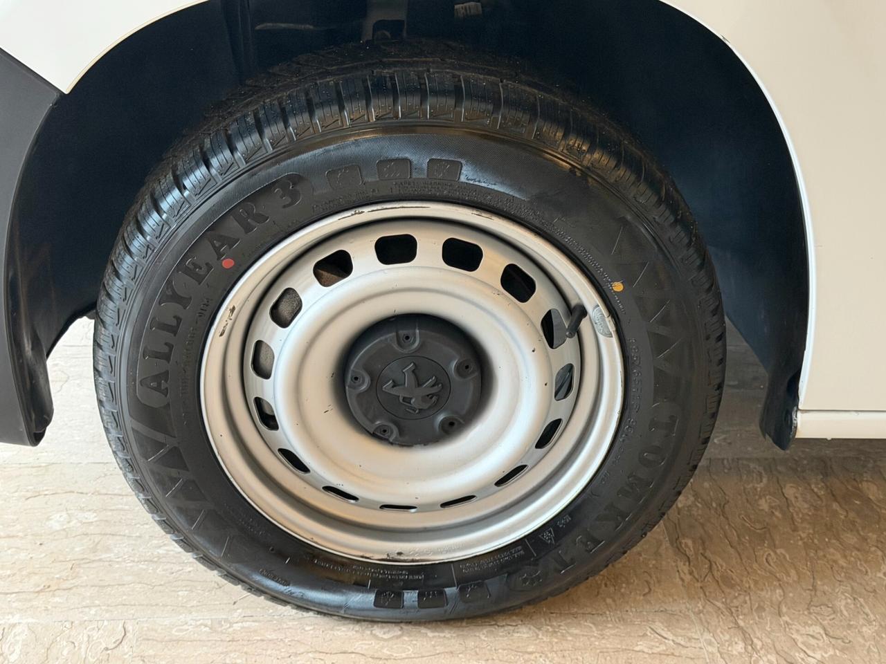 Peugeot Partner 1.5 BLUEHDI 100 cv. PREMIUM (IVA Inclusa)