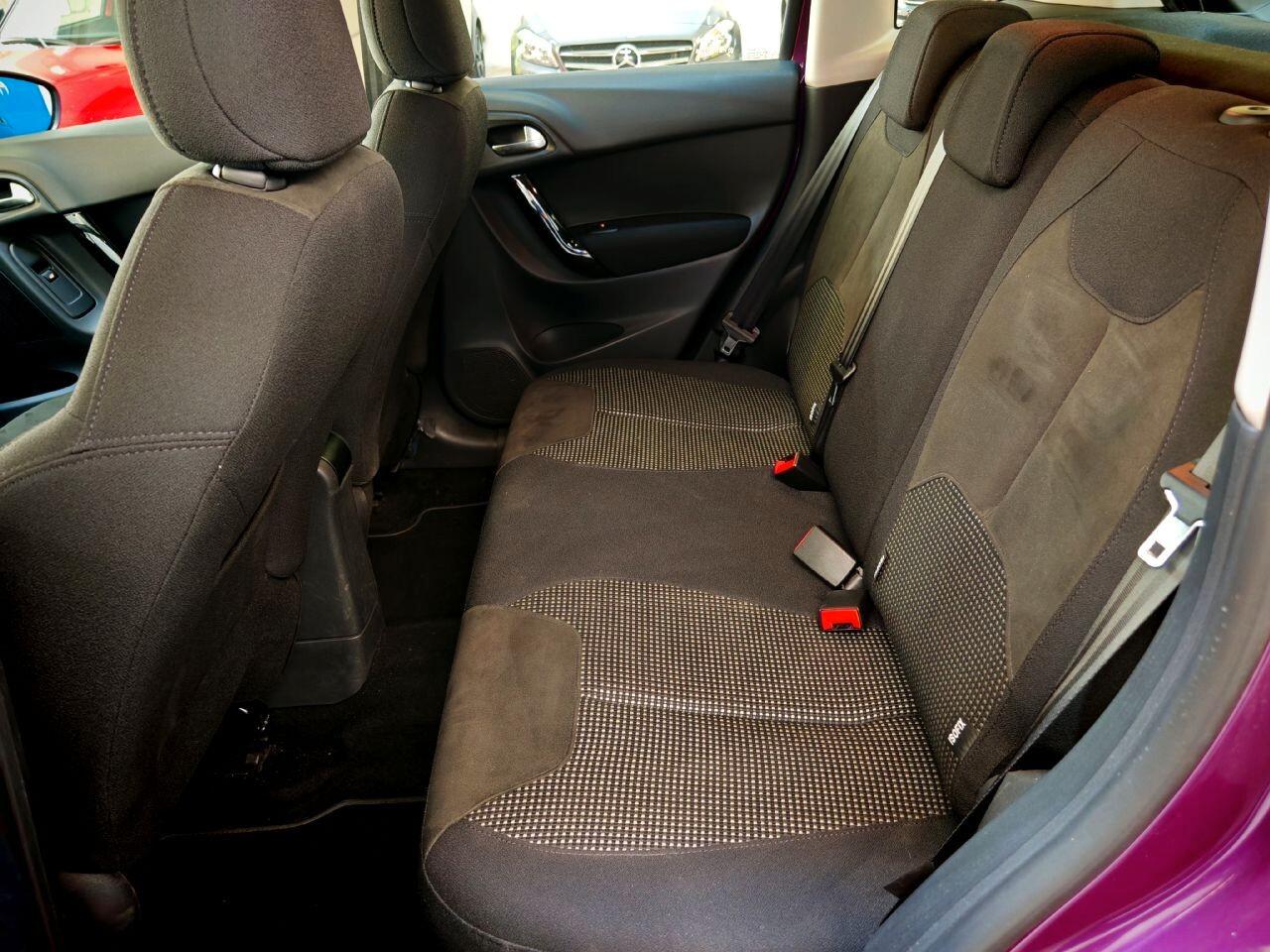 Citroen C3 1.2 Exclusive Pochi Km