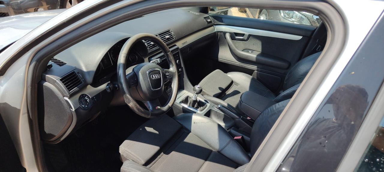 Audi A4 2.0 TDI F.AP. Avant quattro Top plus