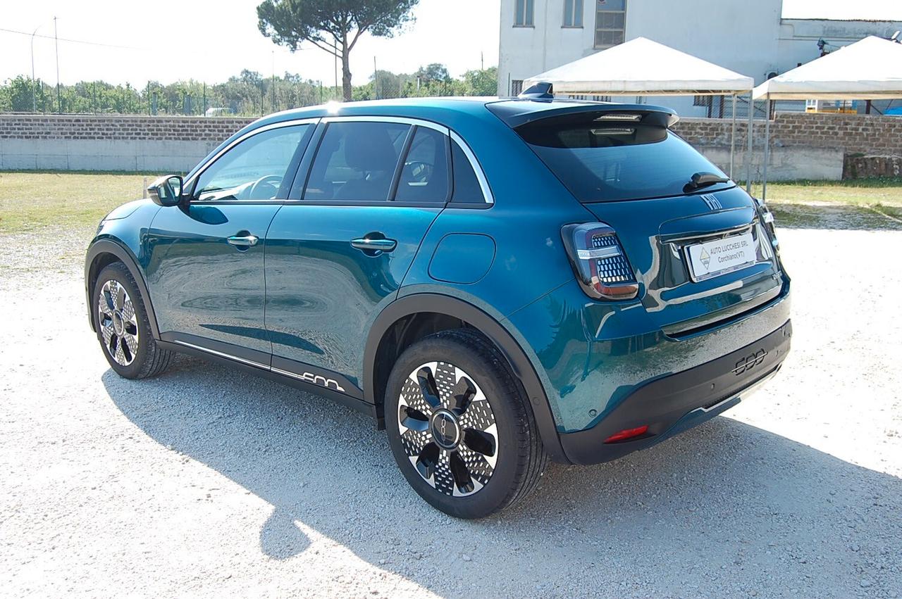 Fiat 600 Hybrid 110 CV DCT MHEV La Prima