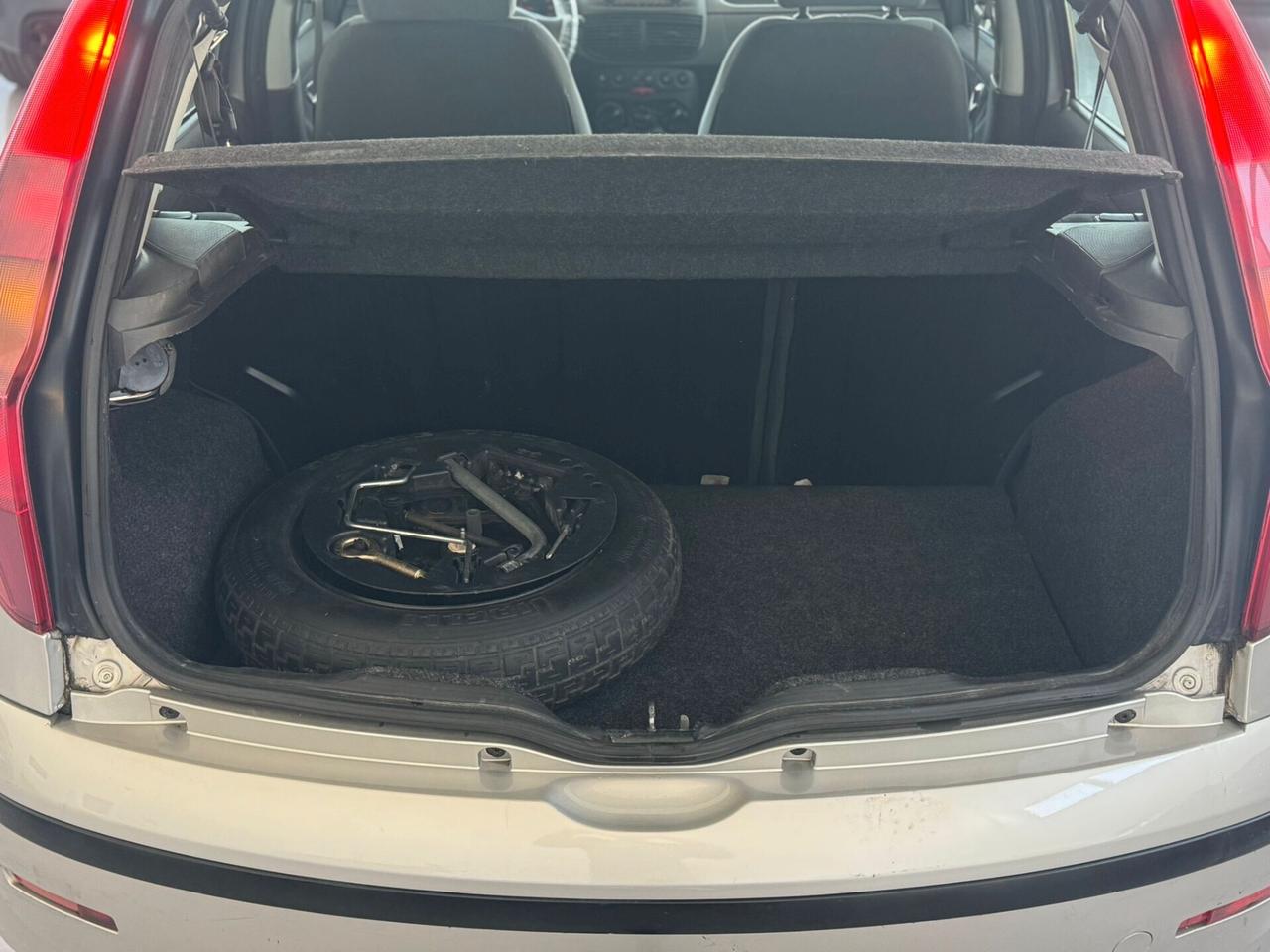 Fiat Punto 1.2 5 porte Active Natural Power