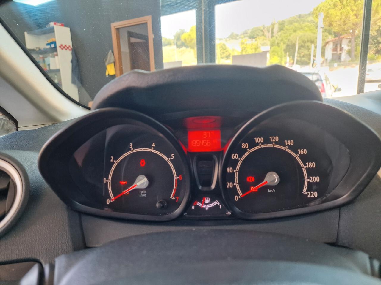 Ford Fiesta 1.4 5 porte Bz.- GPL Titanium