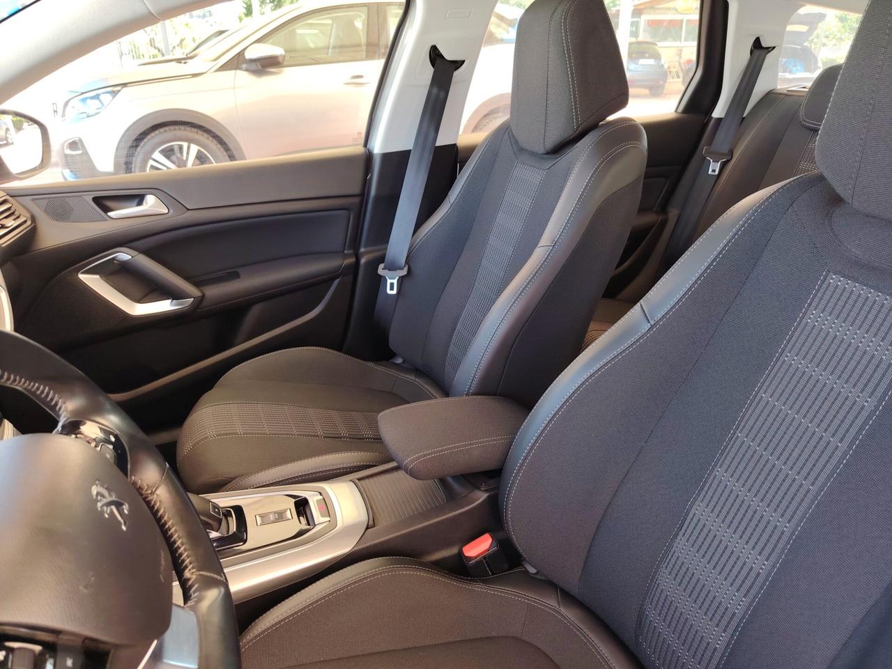 Peugeot 308 BlueHDi 130 S&S EAT8 SW Allure 2020