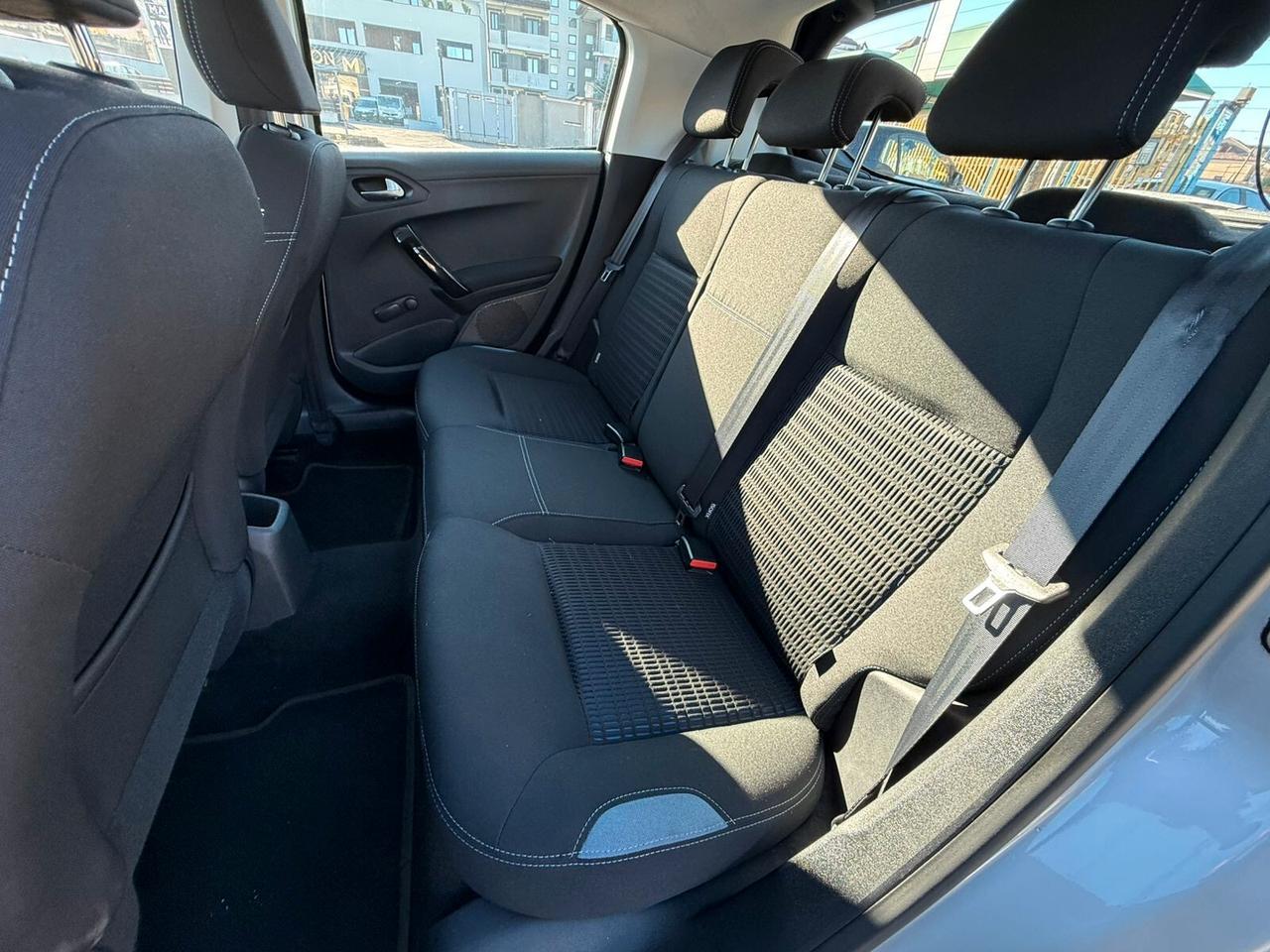 PEUGEOT 208 ALLURE 5PORTE 1.2BENZINA 82CV SOLO80MILAKM