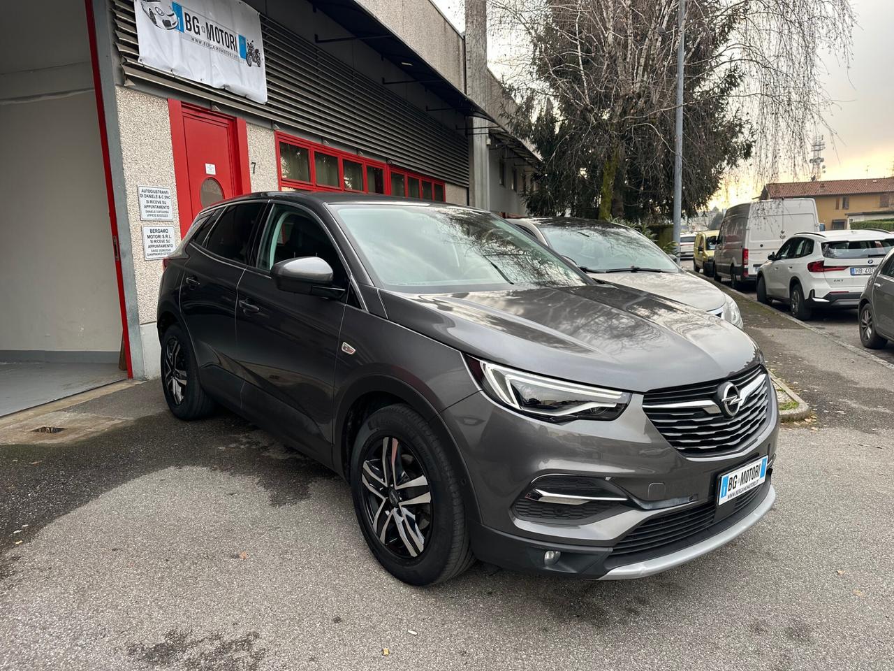 Opel Grandland X 1.2 Ultimate ok neop. GARANZIA PERMUTE