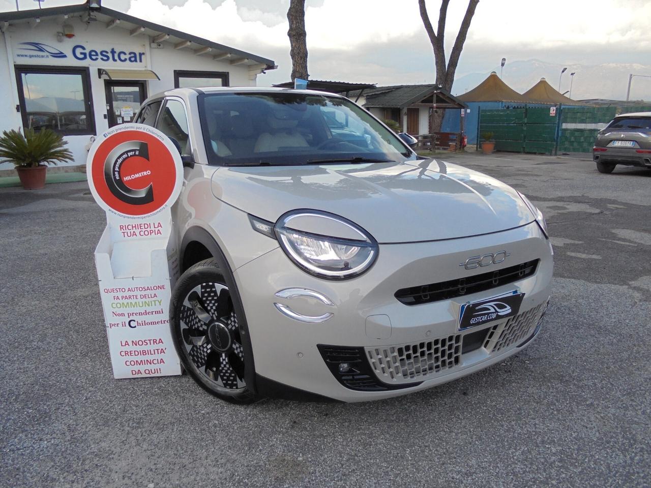 Fiat 600 Hybrid 110 CV DCT MHEV