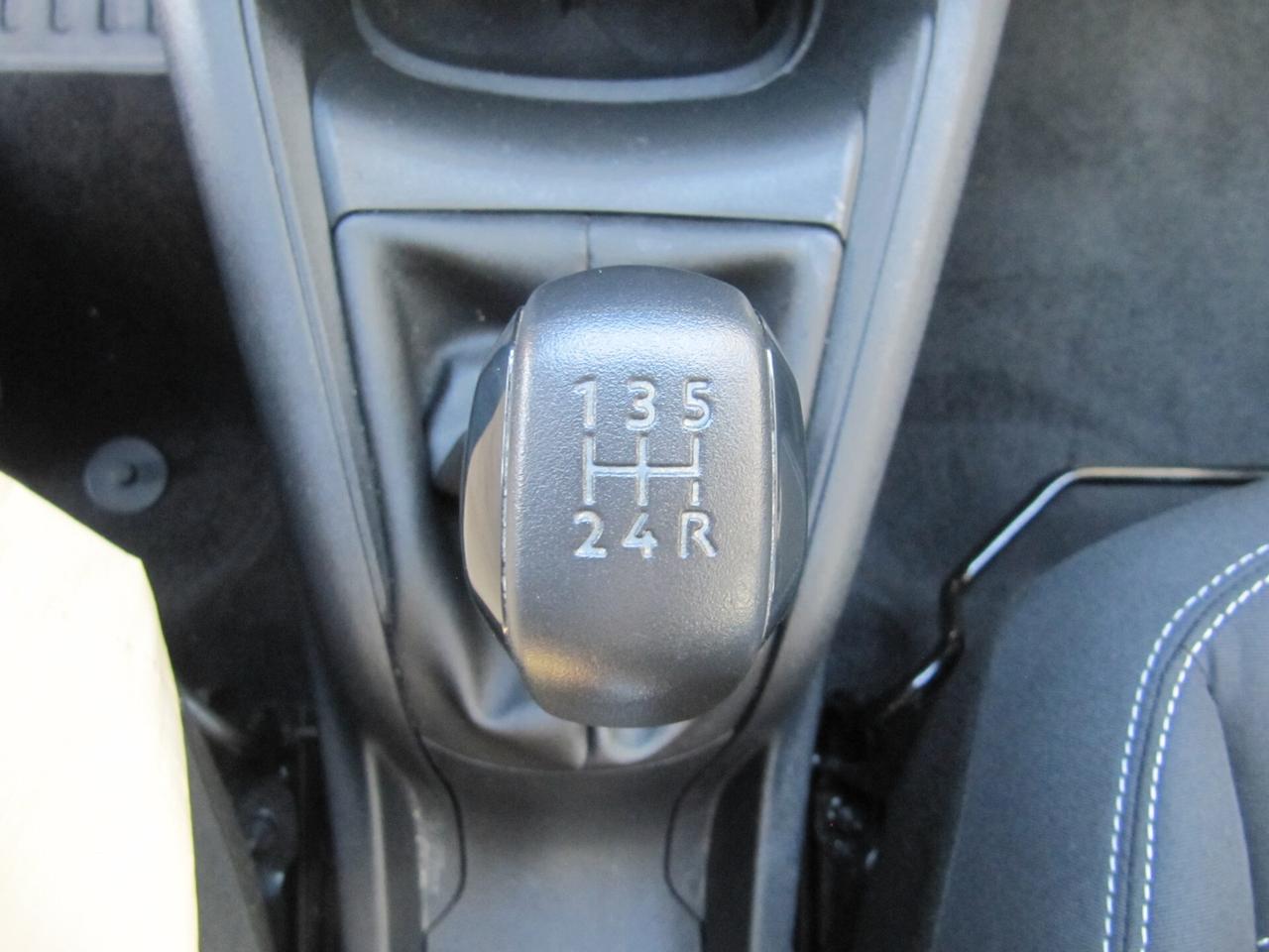 Peugeot 208 BlueHDi 75 5 porte Allure
