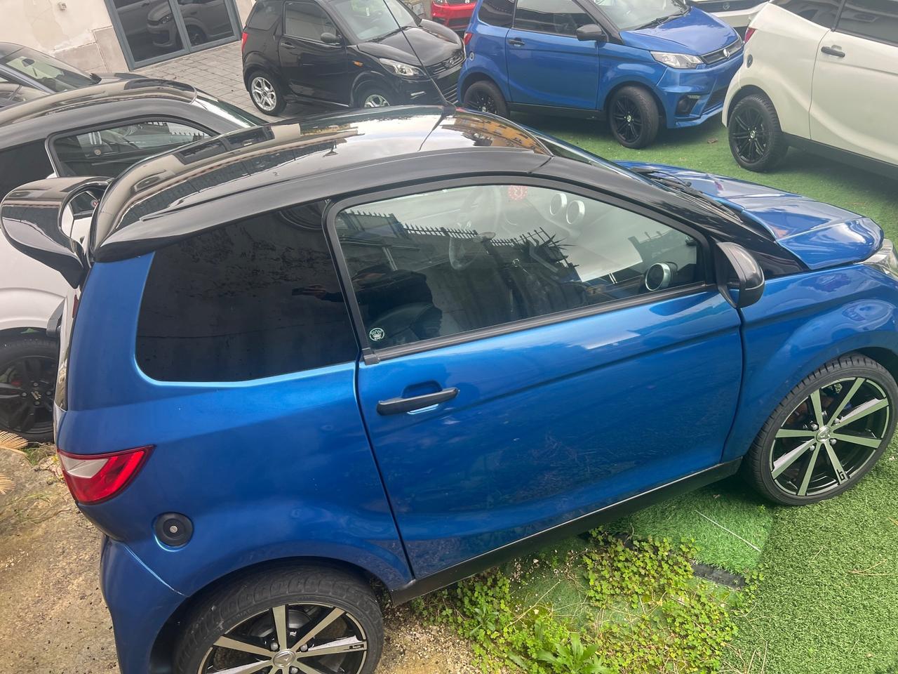 Aixam Emotion gto blu 2021 15000 km