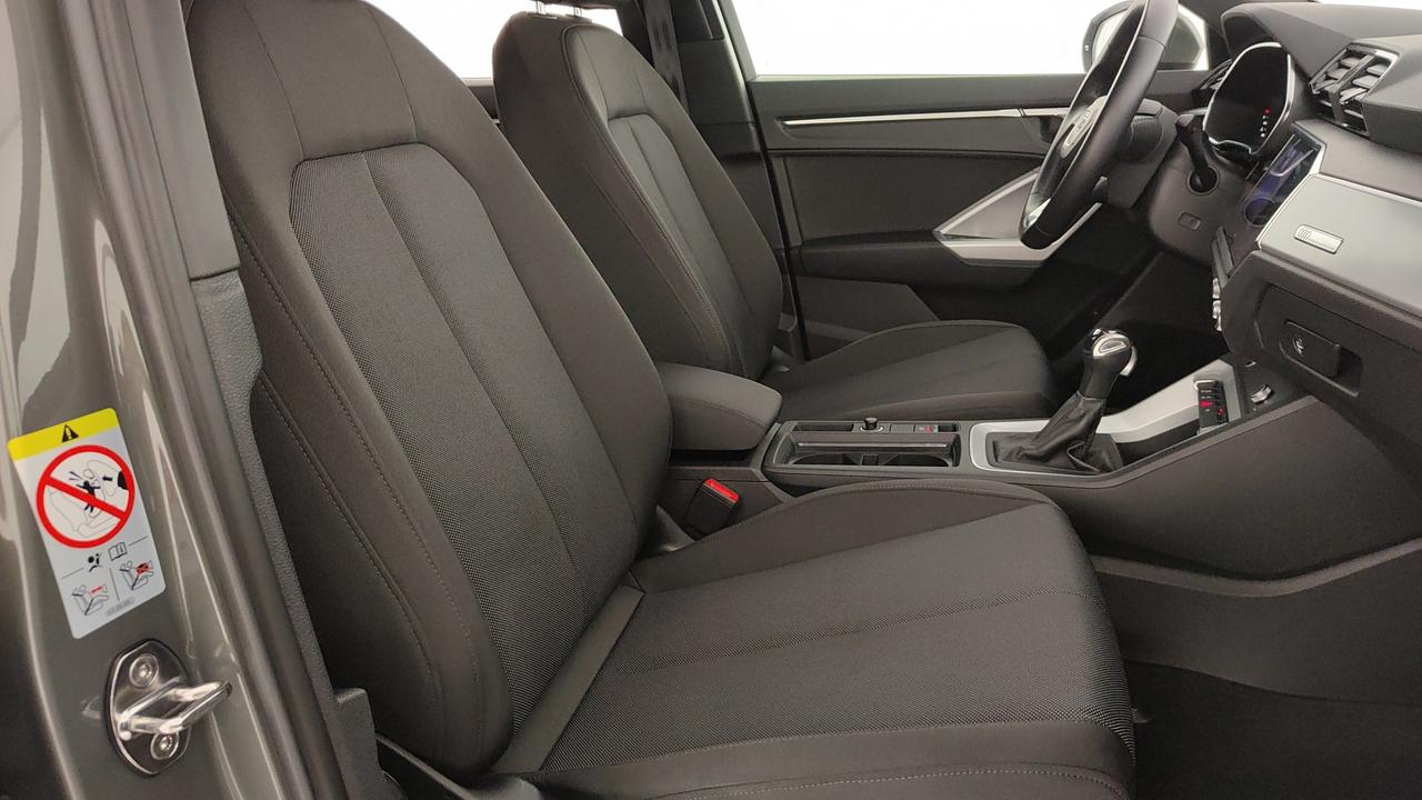 AUDI Q3 II 2018 - Q3 35 1.5 tfsi mhev S line edition s-tronic