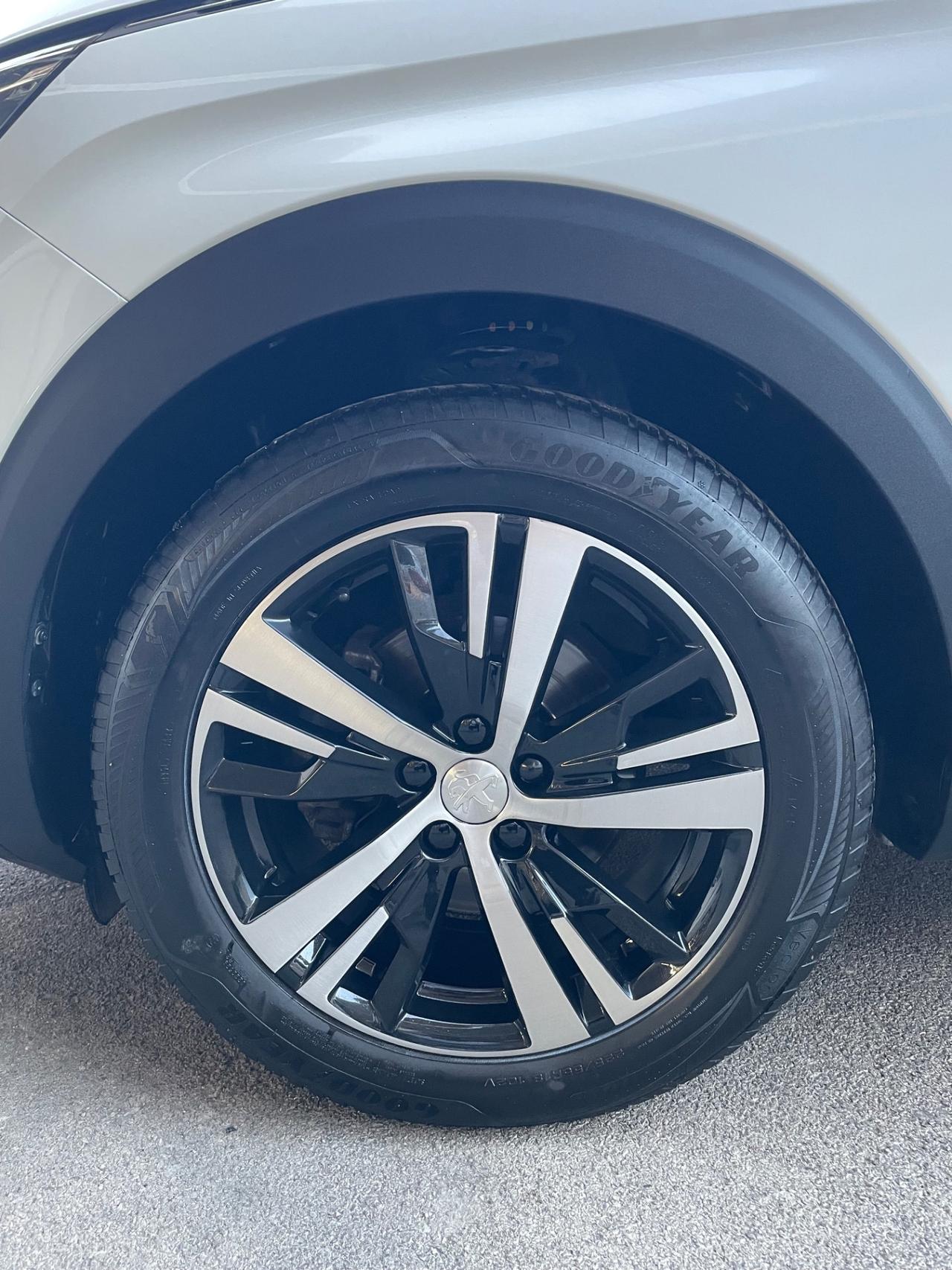 PEUGEOT 3008 AUTOMATICA 1600 HDI 120 CV GT LINE STRA FULL DAL NORD ITALIA