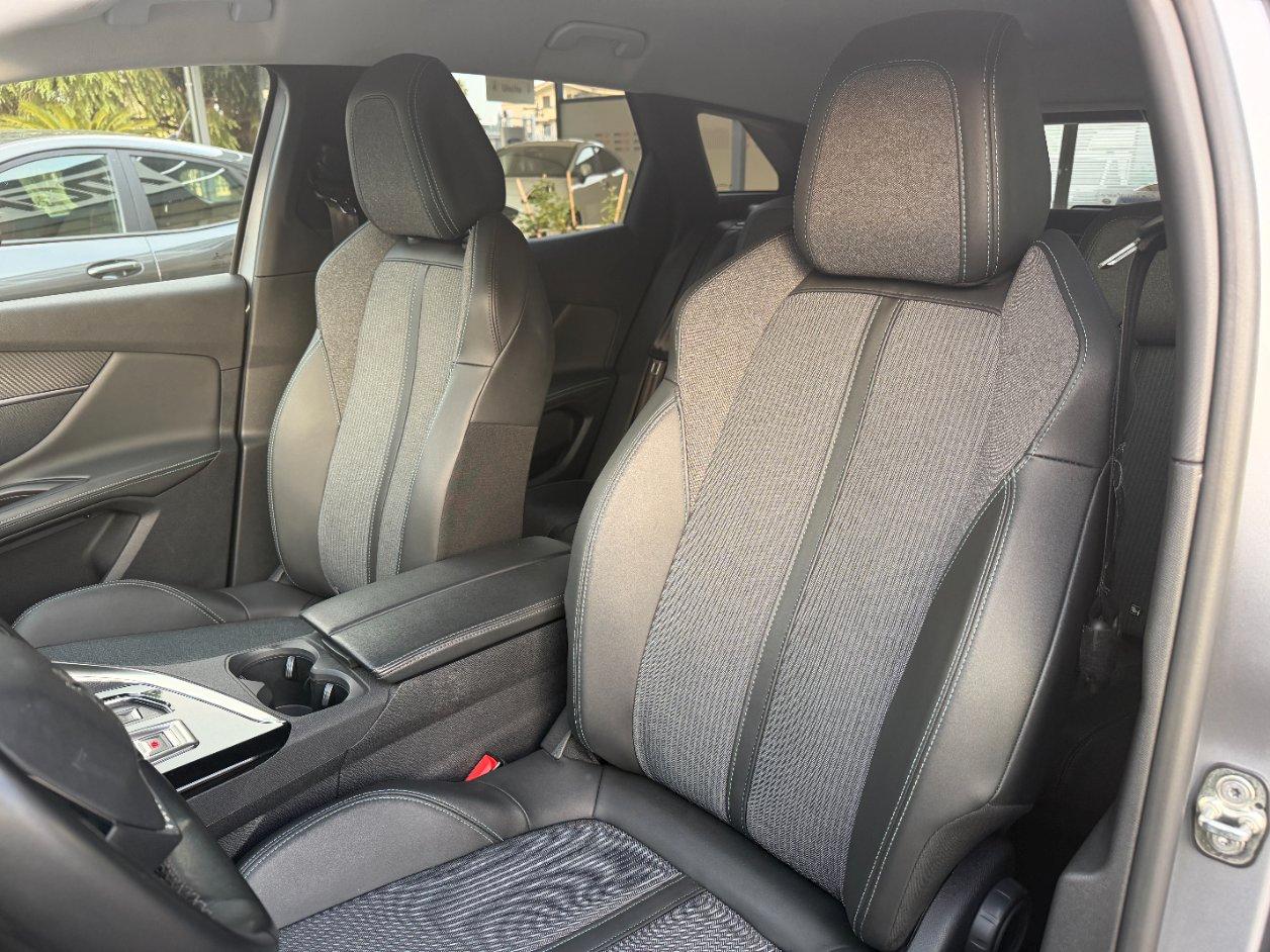 Peugeot 3008 3008 1.5 bluehdi Allure Pack s&s 130cv eat8