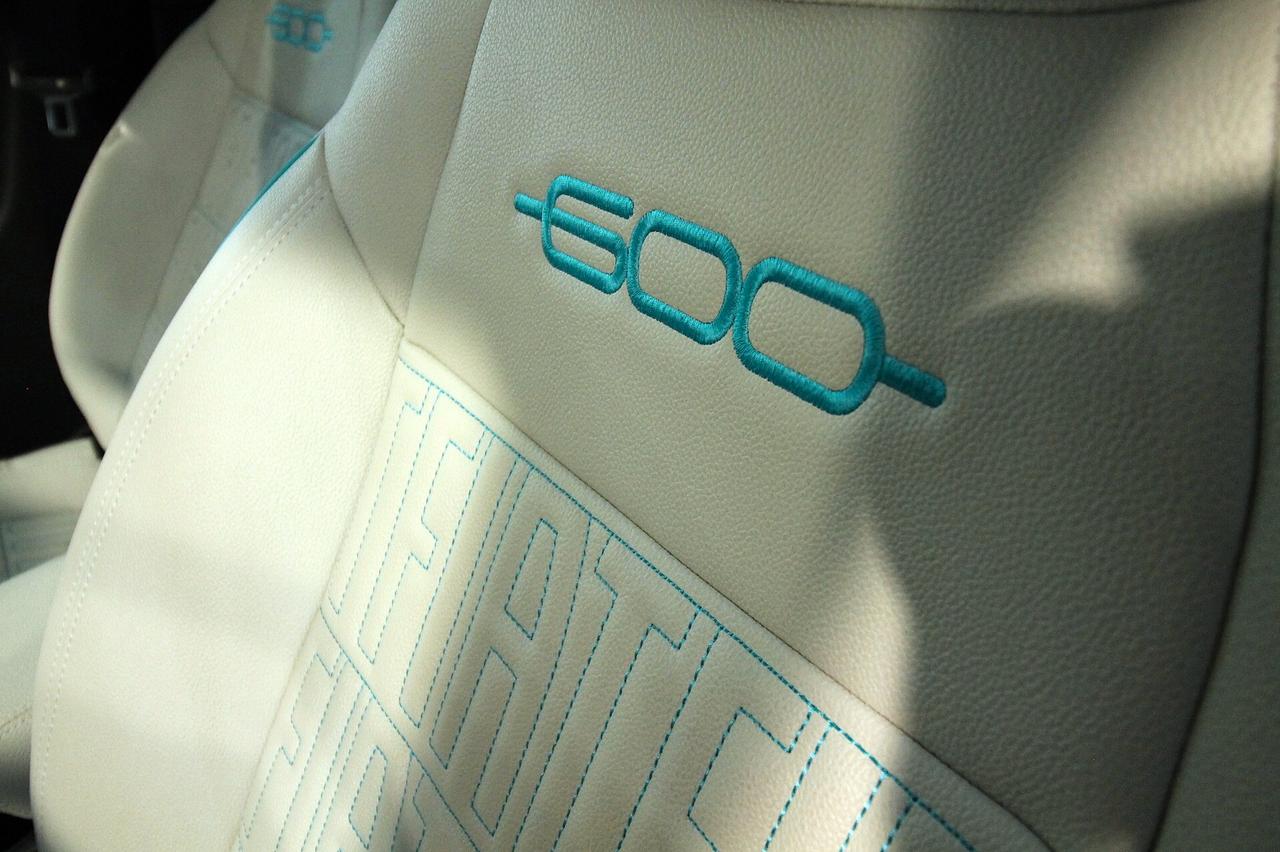 FIAT 600 1.2 HYBRID LA PRIMA 110 CV