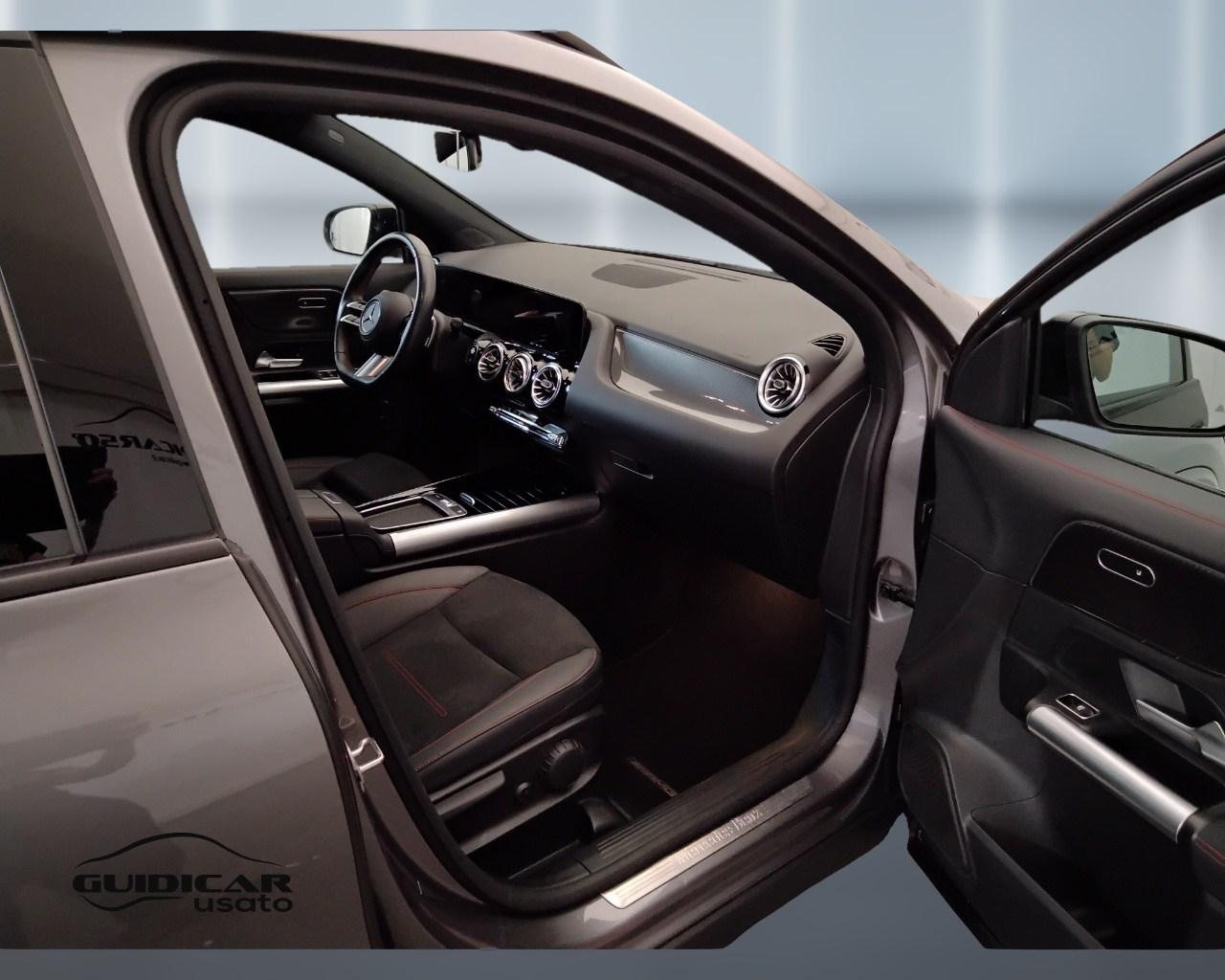 Mercedes-Benz GLA-H247 2023 - GLA 200 d AMG Line Premium 4matic auto