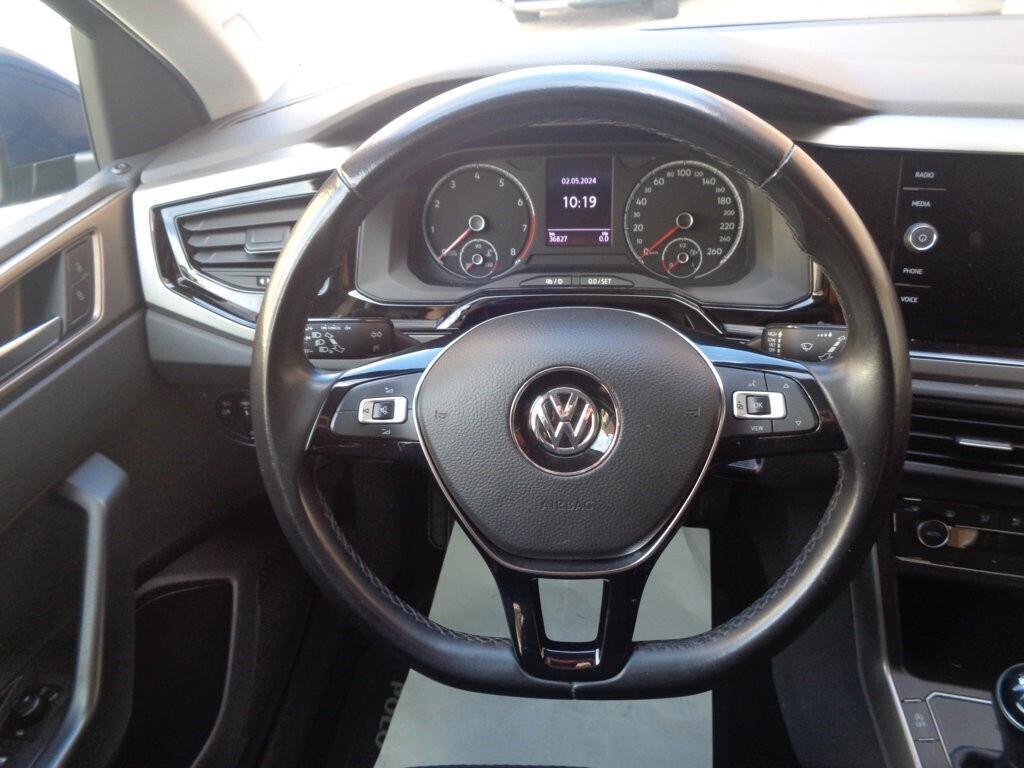 VOLKSWAGEN POLO 1.0 TSI R-LINE (FINANZIABILE)