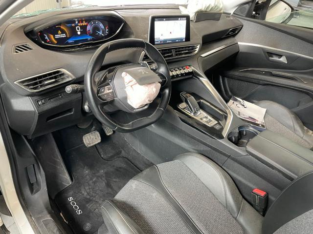 PEUGEOT 5008 BLUEHDI 130CV S&S EAT8 ALLURE