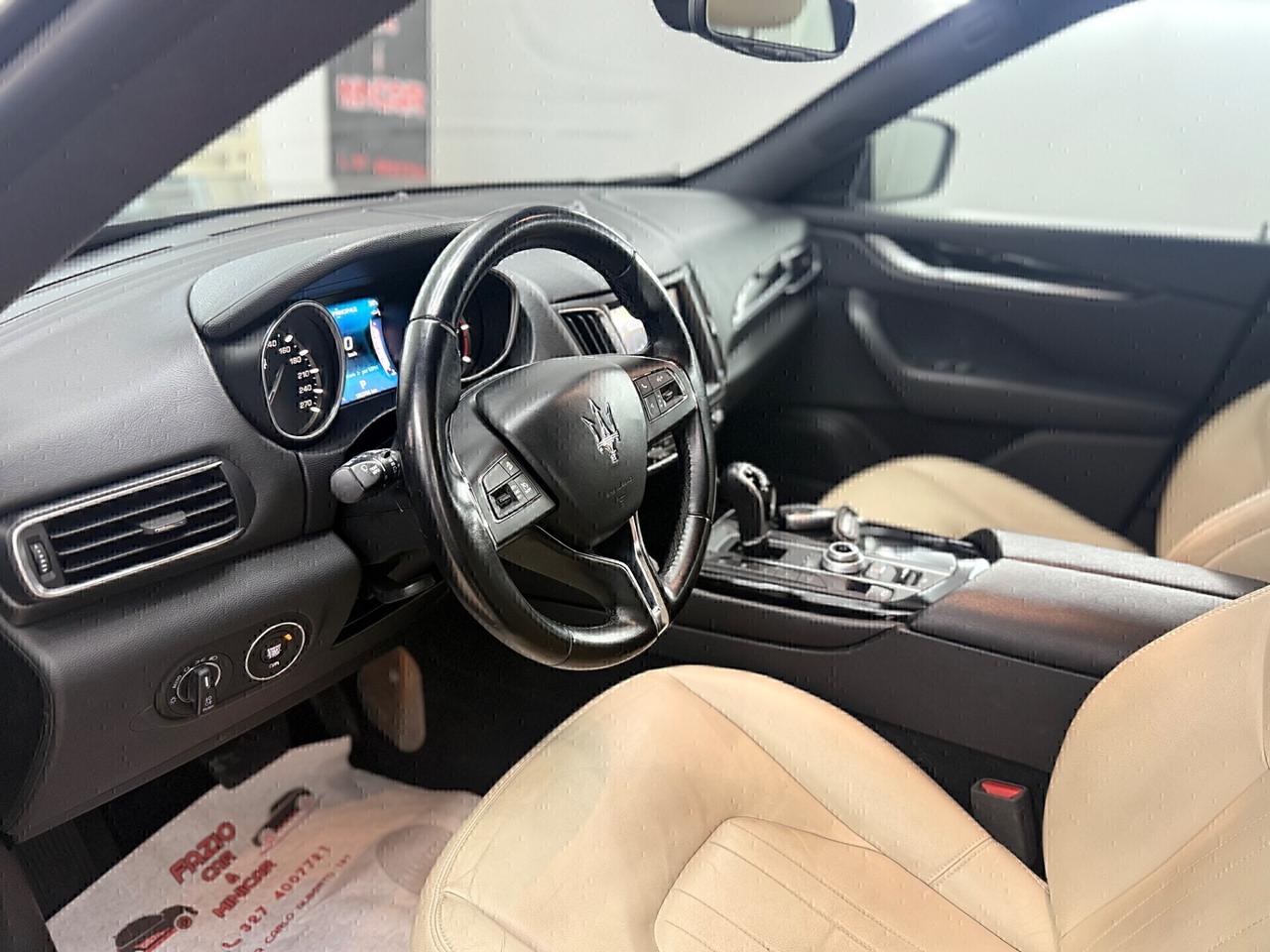 Maserati Levante Granlusso