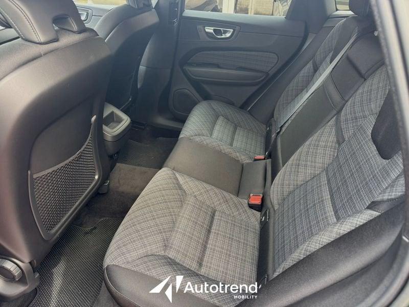 Volvo XC60 B4 197+14 CV Automatico Mild Hybrid Diesel Core