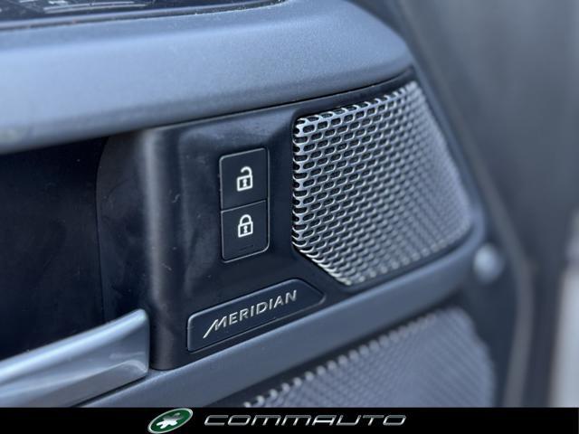 LAND ROVER Defender 110 3.0D I6 250 CV AWD Auto X-Dynamic SE