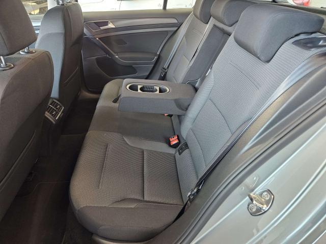 Volkswagen Golf Golf VII 2017 5p 5p 1.4 tgi Executive 110cv