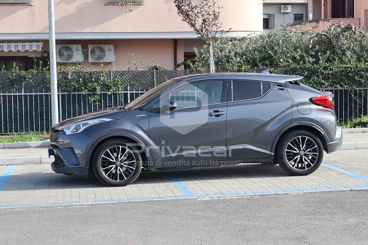 TOYOTA C-HR 1.8 Hybrid E-CVT Lounge