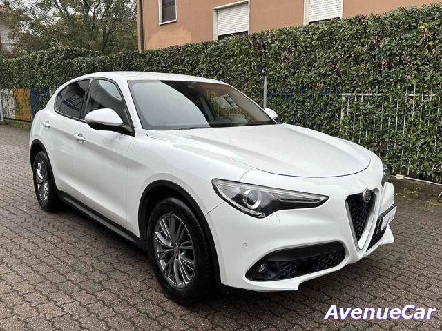 ALFA ROMEO Stelvio 2.2 LEVE CAMBIO AL VOLANTE TELECAMERA POST IVA ESP