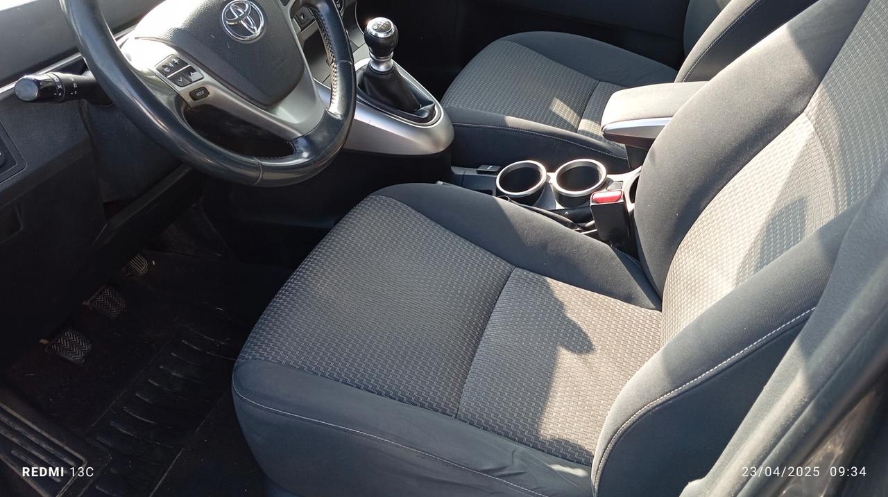 Toyota Verso 1.6 D-4D Active 7 posti