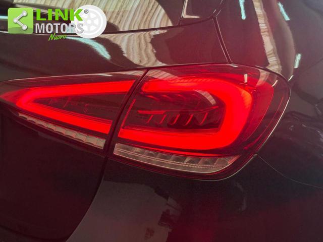 MERCEDES-BENZ A 180 d Automatic Business