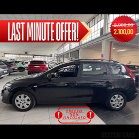 Hyundai i30 AUTO PER COMMERCIANTI i30 CW 1.6 CRDi VGT 16V 90CV Active
