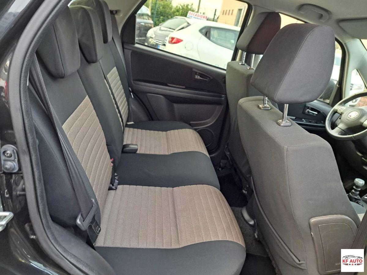 FIAT - Sedici 1.9 mjt Dynamic 4x4 120cv