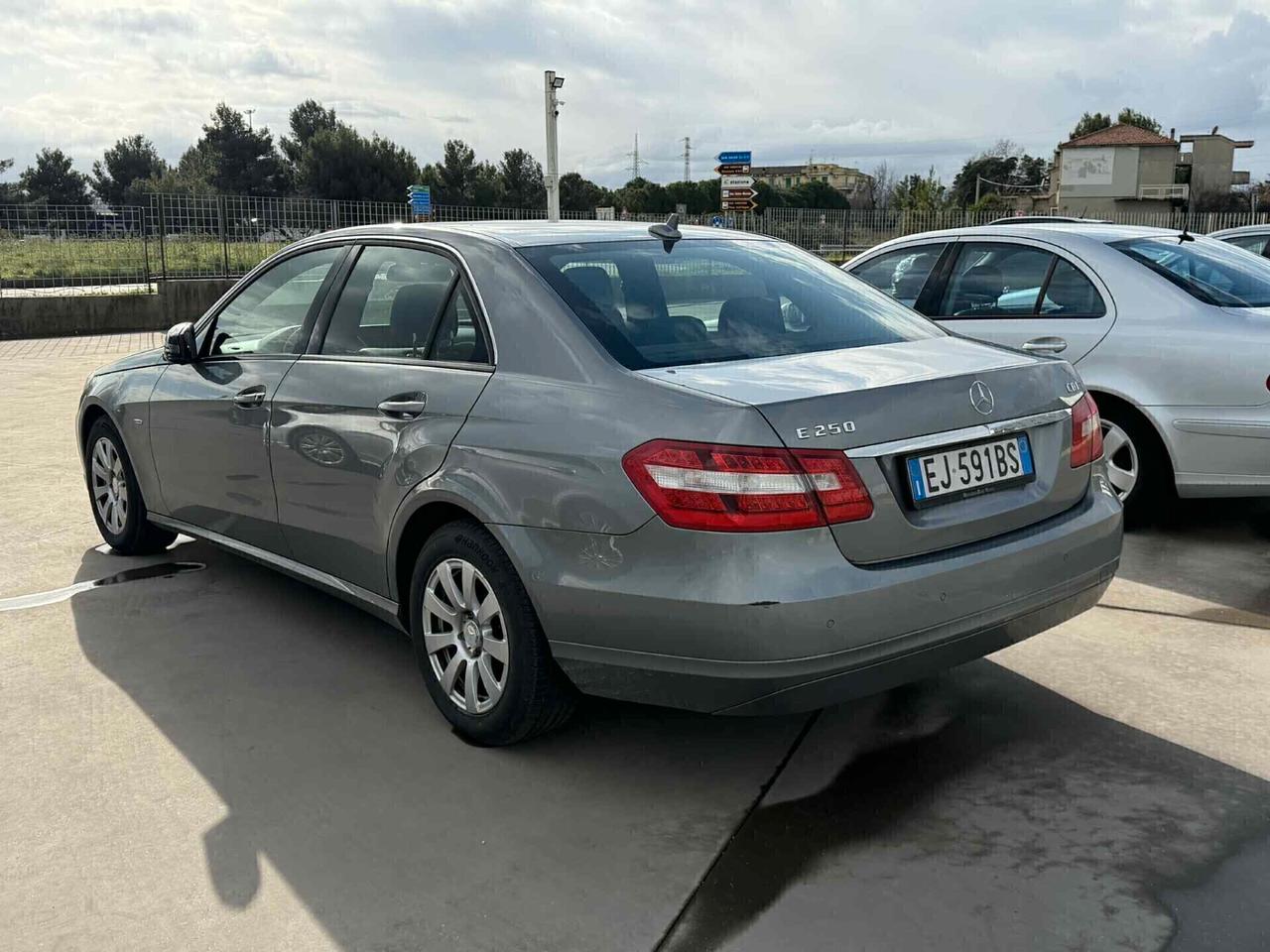 Mercedes-benz E 250 CDI BlueEFFICIENCY AMG Avantgarde 2012