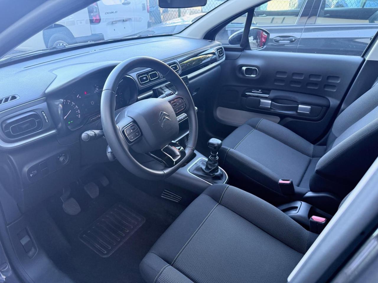 Citroen C3 1.2 puretech Max s&s 110cv