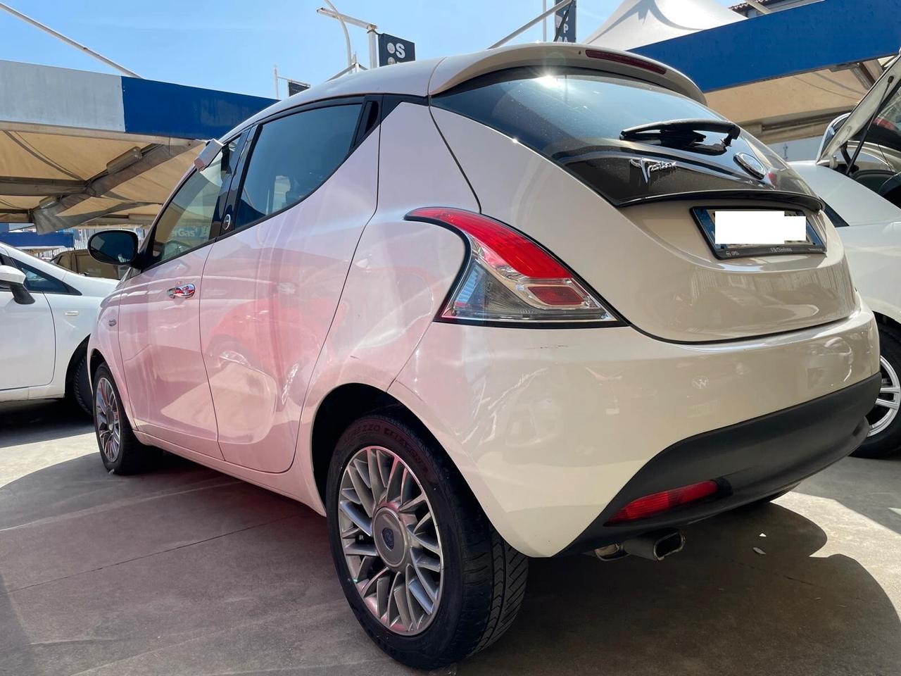 Lancia Ypsilon 1.2 69 CV 5 porte GPL Ecochic