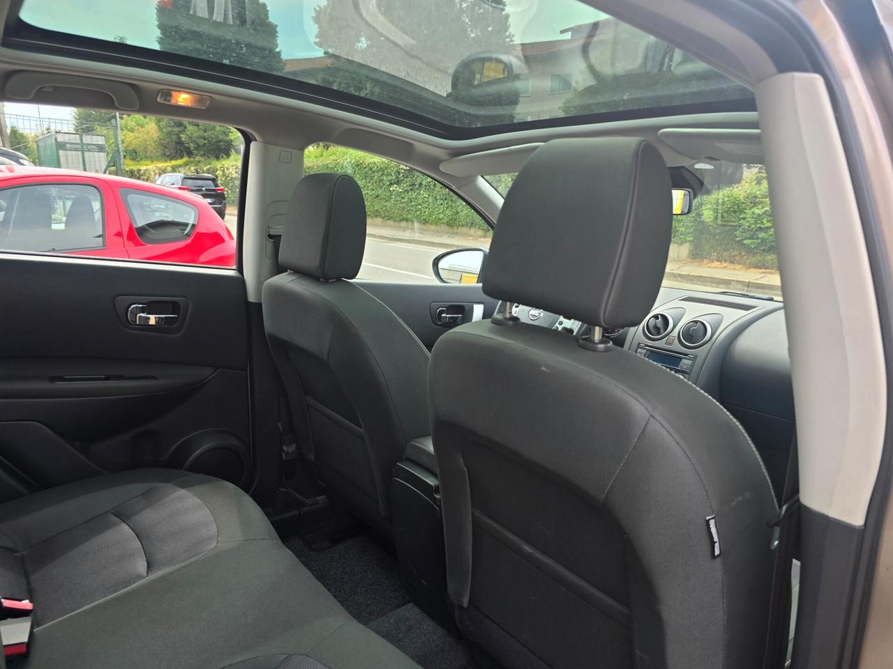 Nissan Qashqai 1.6 dCi DPF Tekna