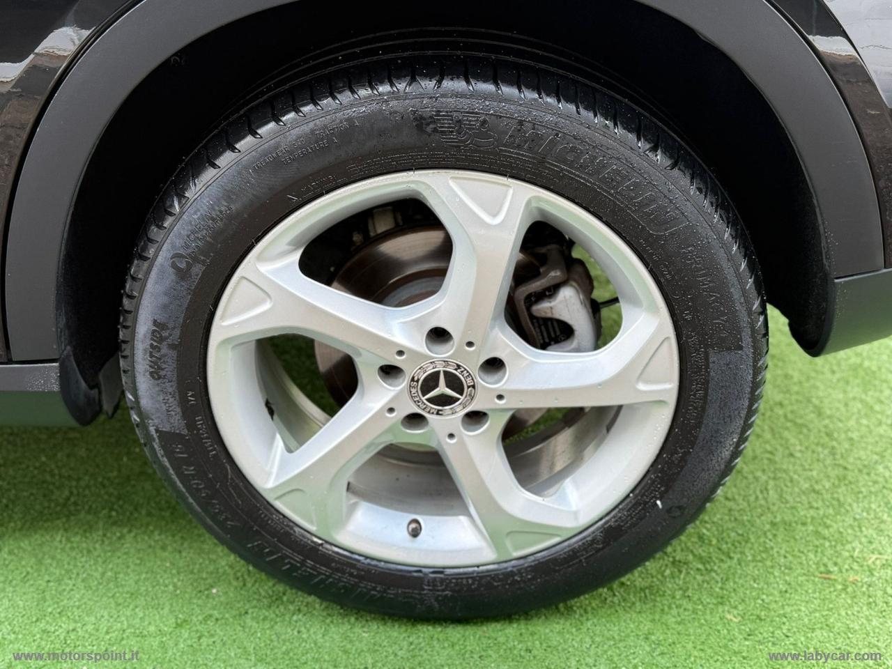 MERCEDES-BENZ GLA 200 d Automatic Sport NEOPATENTATI OK