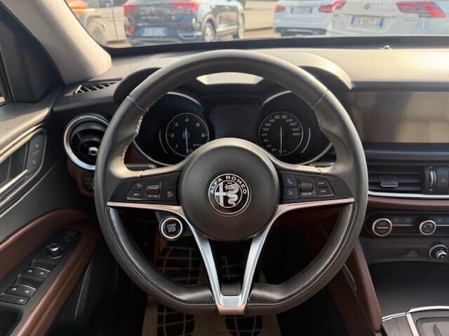 Alfa Romeo Stelvio 2.2 Turbodiesel 210 CV AT8 Q4 Super