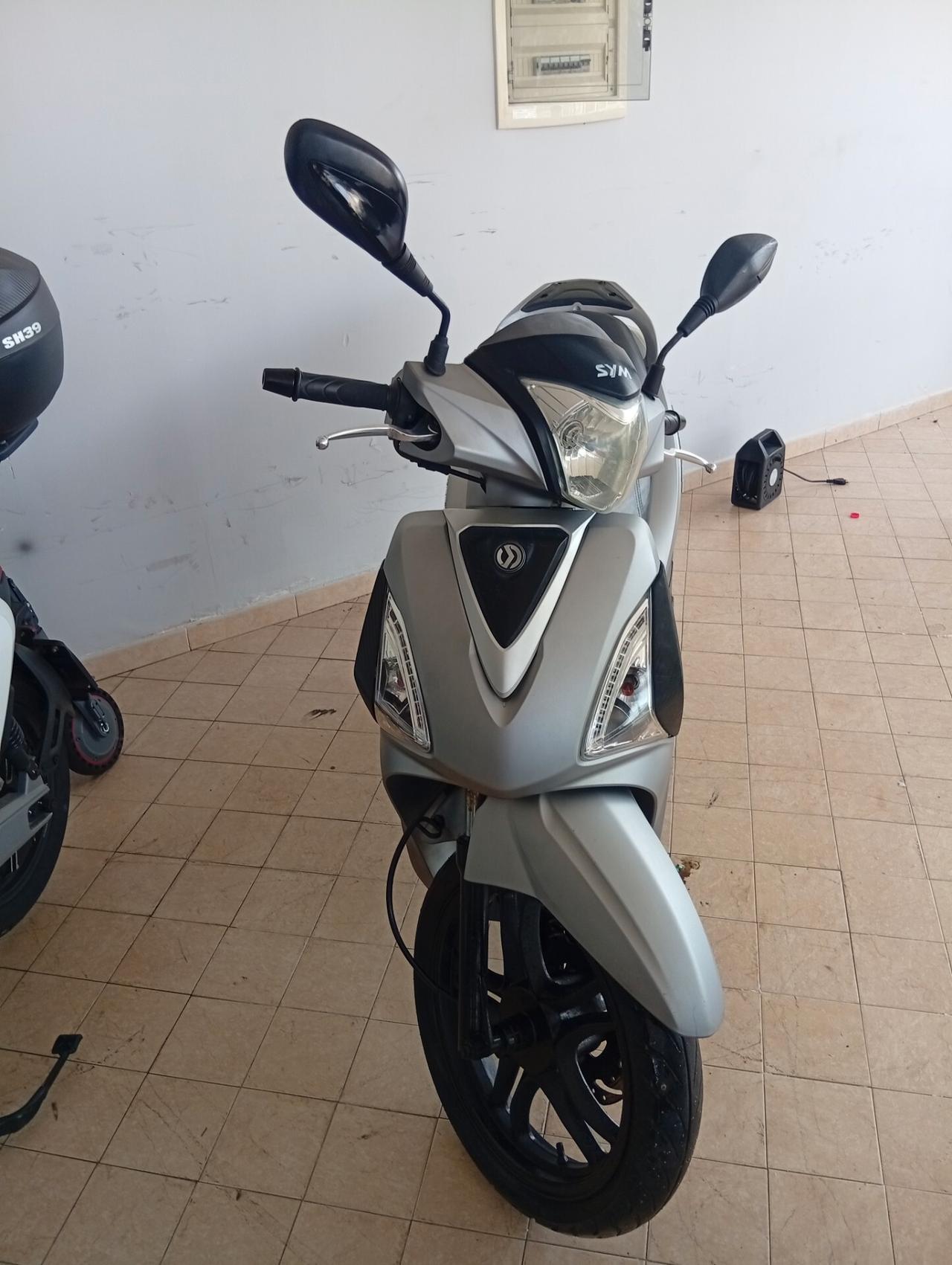 Sym Symphony 125 ST